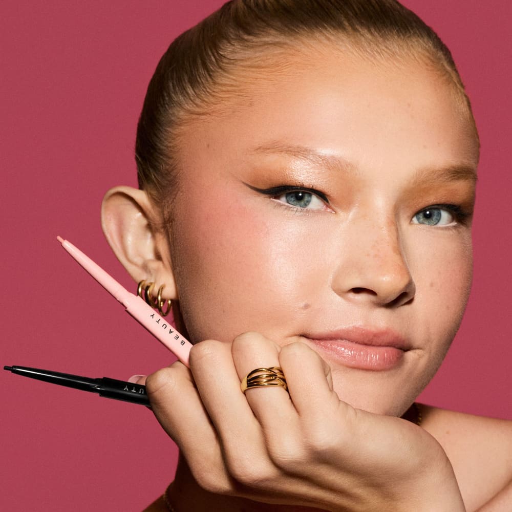 FINE LINEZ MICRO PRECISION (L&Aacute;PIZ DELINEADOR EN GEL)